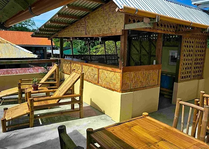 Swisslagoon Restaurant And 4*